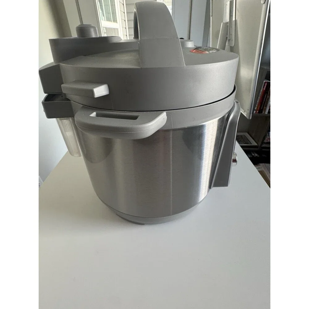 Instant Pot Duo Plus V4 6 Qt DPPC604 9-in-1 Pressure Cooker Gray